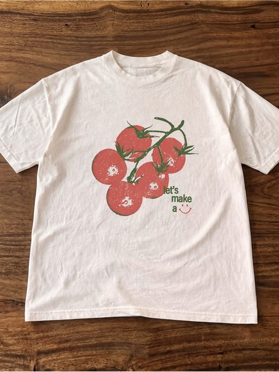 Gildan Tops - Gildan White Short Sleeve Tee with Red Tomato Graphic
